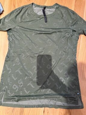 lululemon athletica Olive Green Short Sleeve Mesh Training Tee